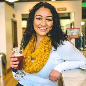 Meet your Posher, Kylee